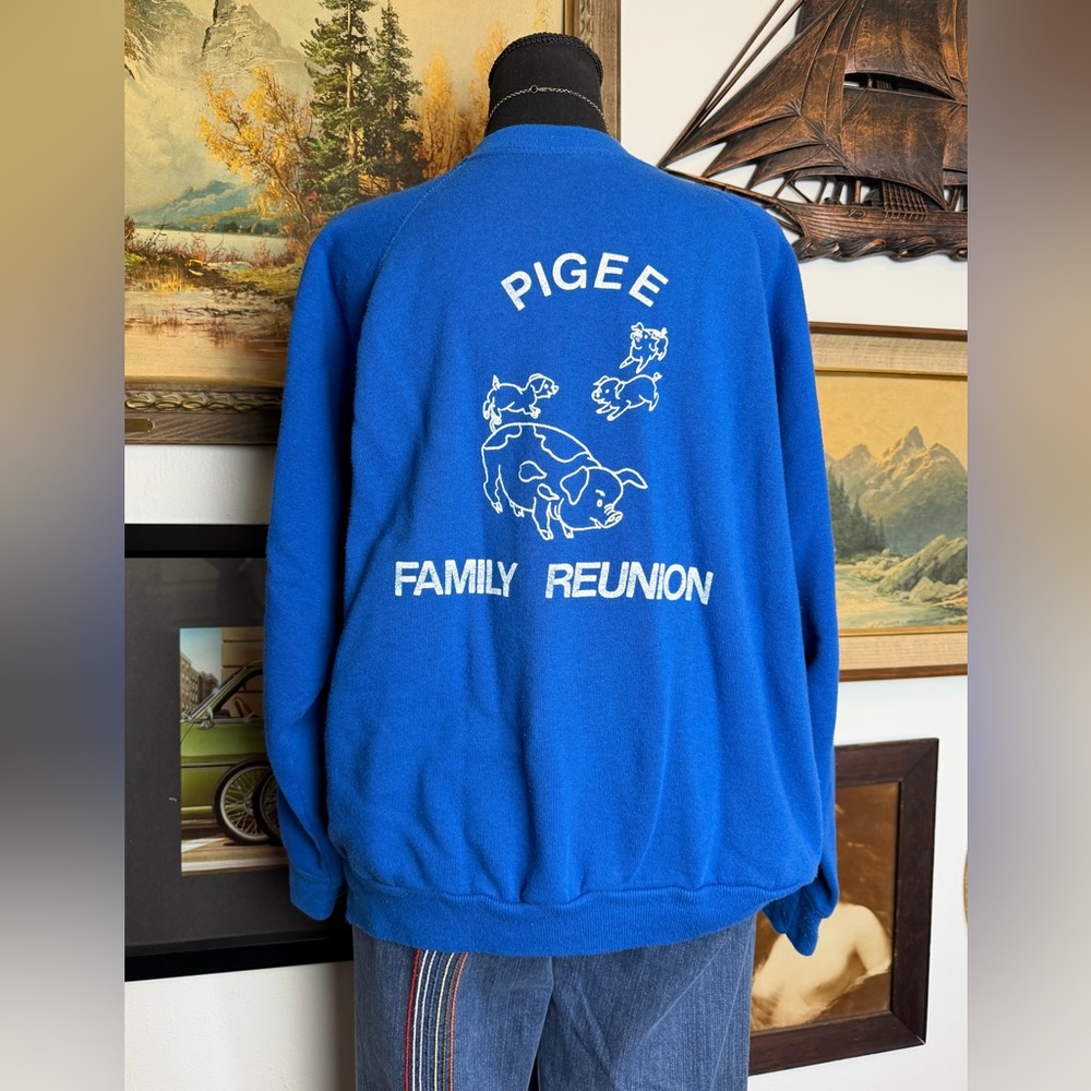 Vintage 1980s "PIGEE" Family Reunion Crewneck Sweatshirt